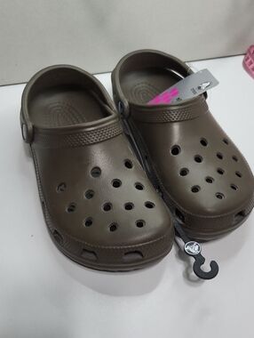 CROCS Classic Clogs Unisex.